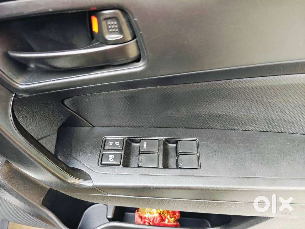 Maruti Suzuki Vitara Brezza 1.5 Lxi, 2021, Petrol