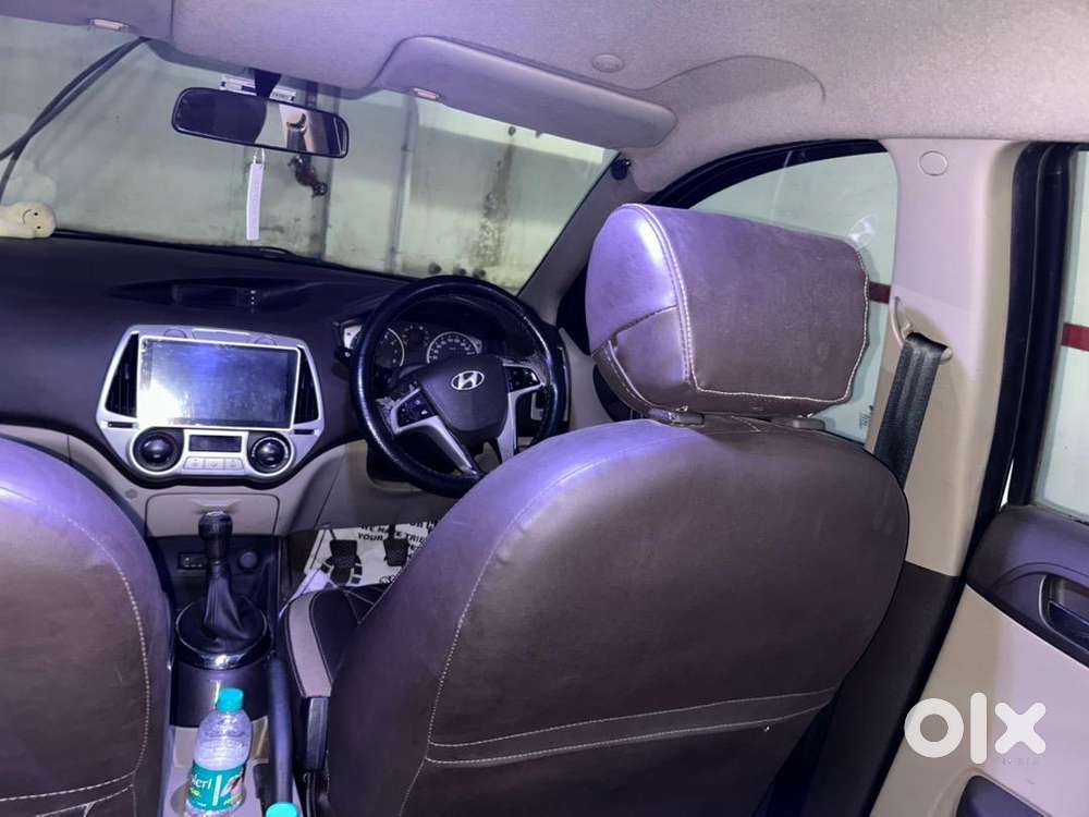 Hyundai 2012 Manual Car