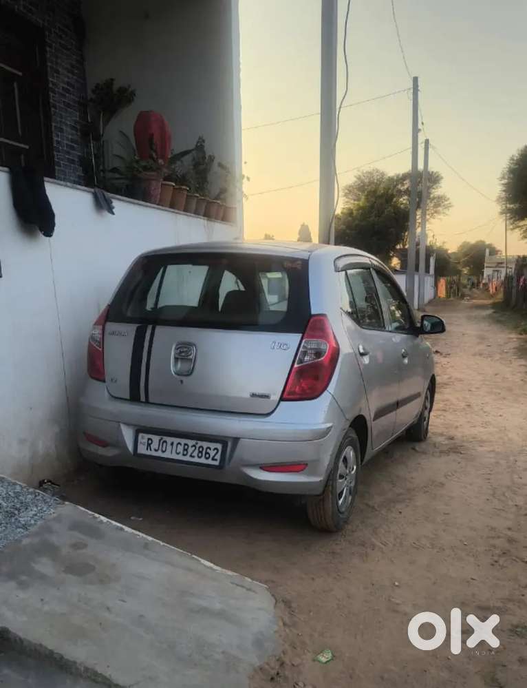 Hyundai I10 2011 Petrol Well Maintained