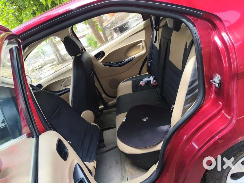 Ford Aspire Blu 2015