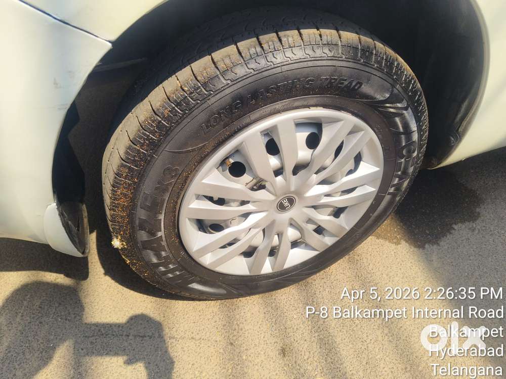 Maruti Suzuki Swift Dzire Lxi Option, 2022, Cng & Hybrids