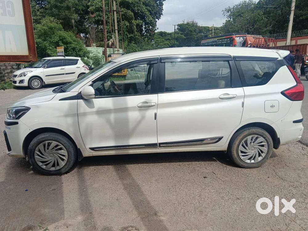 Maruti Suzuki Ertiga 1.5 Tour M Cng, 2024, Cng & Hybrids