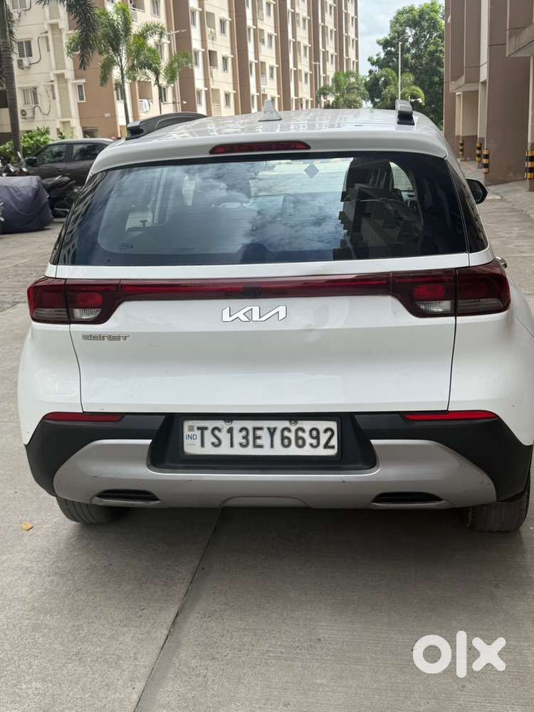 Kia Sonet 2023 Diesel Well Maintained And Its A Push Start Button Car
