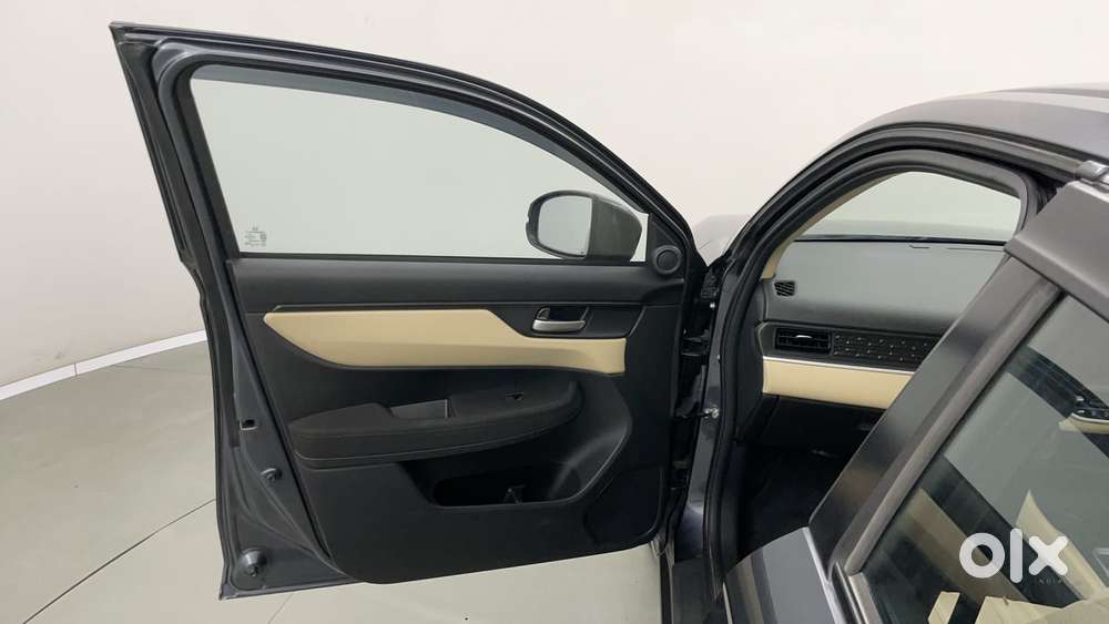 Honda Amaze Zx 1.2 Petrol Cvt, 2025, Petrol