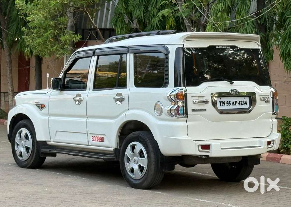 Mahindra Scorpio S6 Plus, 2016, Diesel