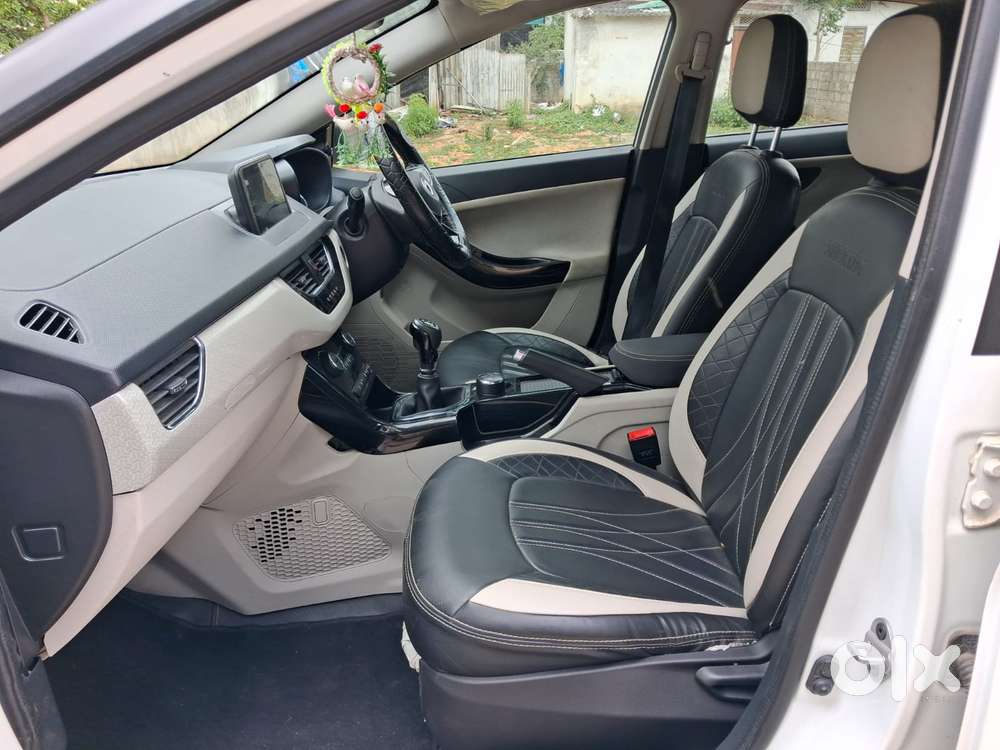 Tata Nexon 1.2 Revotron Xz Plus Dual Tone, 2022, Petrol