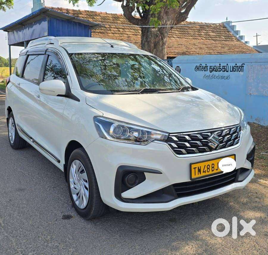 Maruti Suzuki Ertiga Vxi (o) Cng, 2025, Petrol