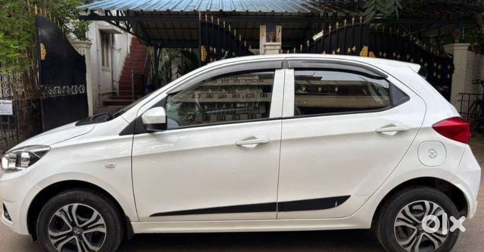 Tata Tiago Xza Plus, 2019, Petrol