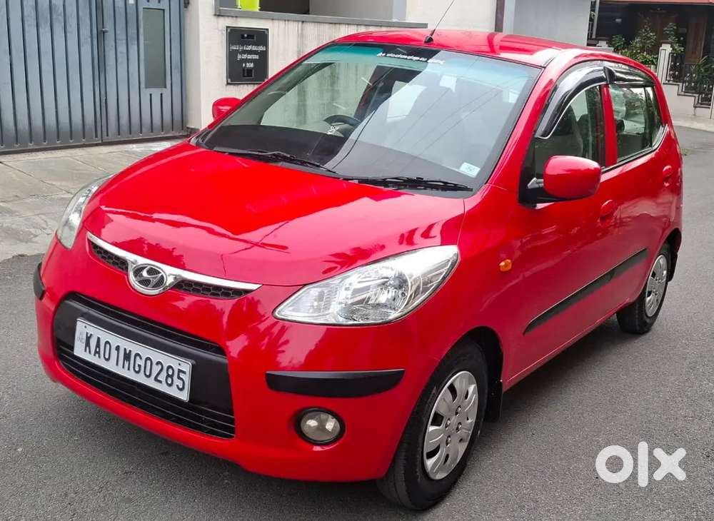 Hyundai I10 With Abs And Airbag 2010 Petrol 53000 Km Driven