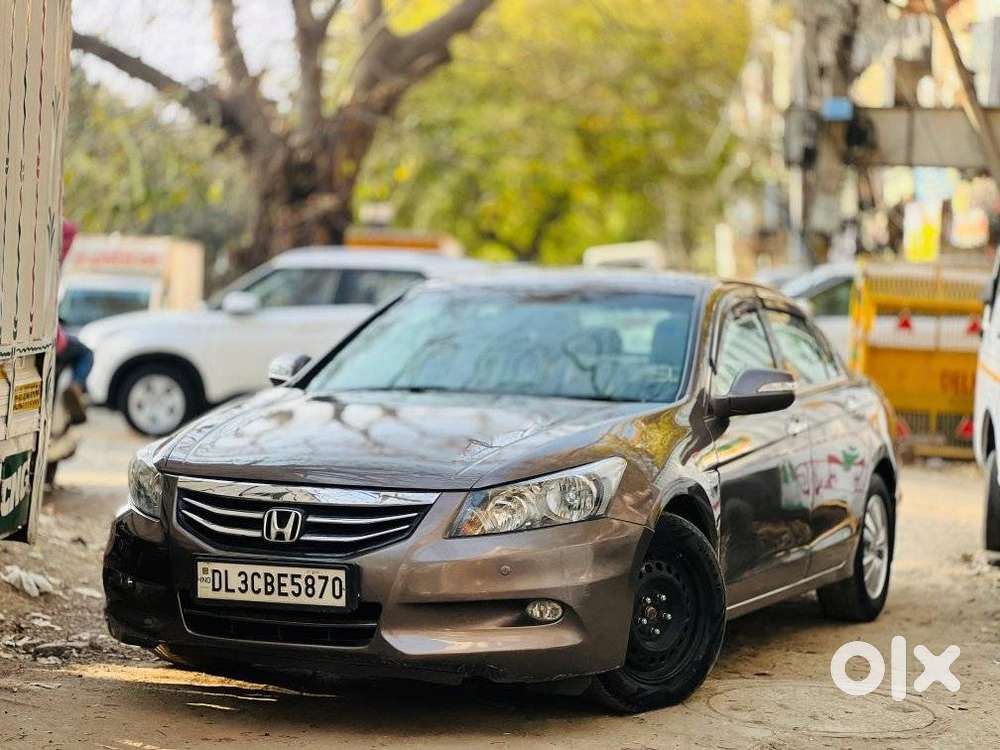 Honda Accord 2.4 Elegance Automatic, 2011, Petrol