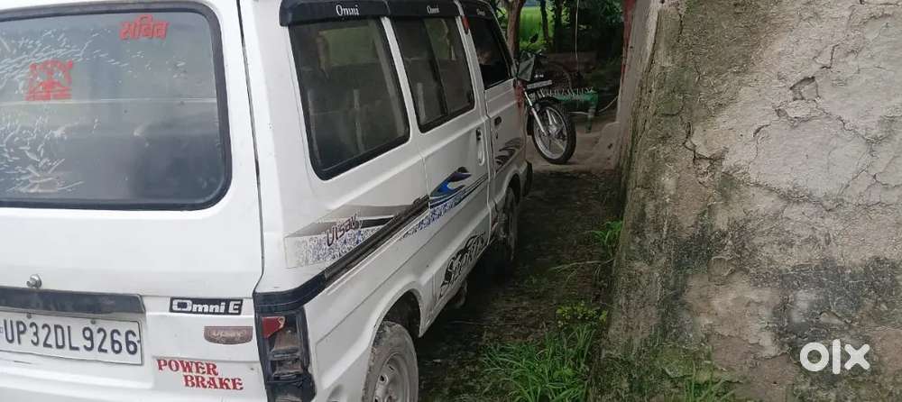 Maruti Suzuki Omni 2010