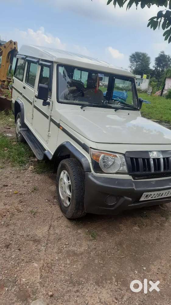 Mahindra Bolero Neo 2818