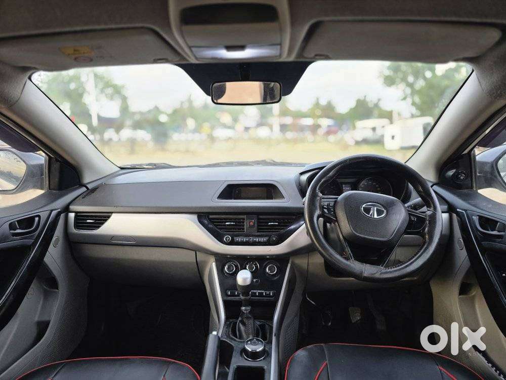 Tata Nexon 1.5 Revotorq Xm, 2017, Diesel