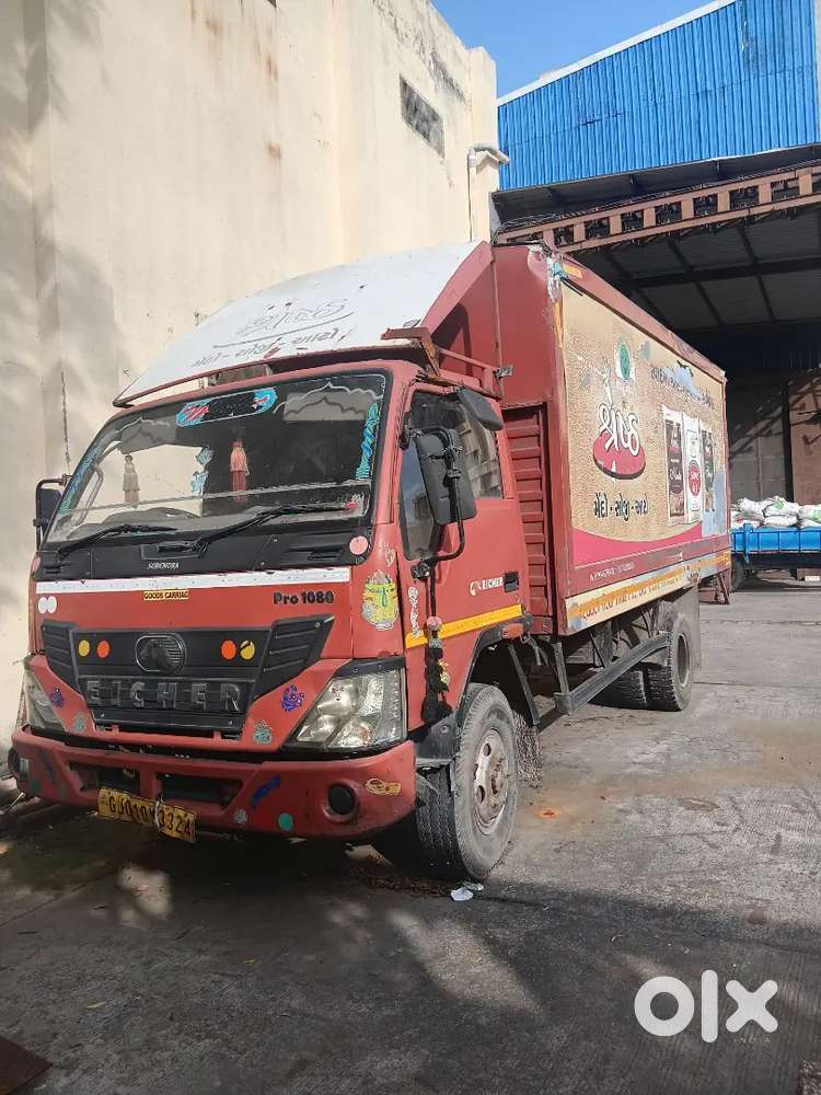 Eicher Pro