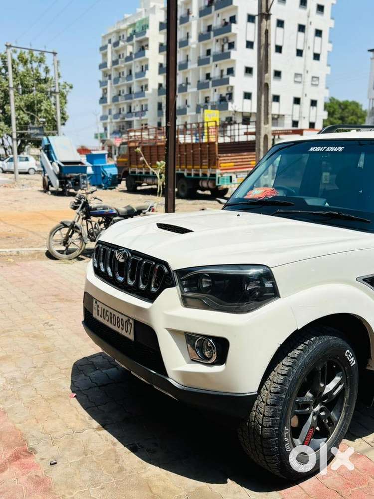 Mahindra Diesel Car 2018