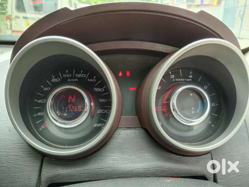 Mahindra Xuv500 W8, 2014, Diesel