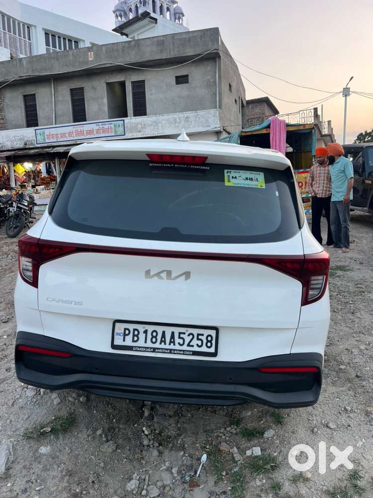 Kia Carens Petrol 2025 Manual
