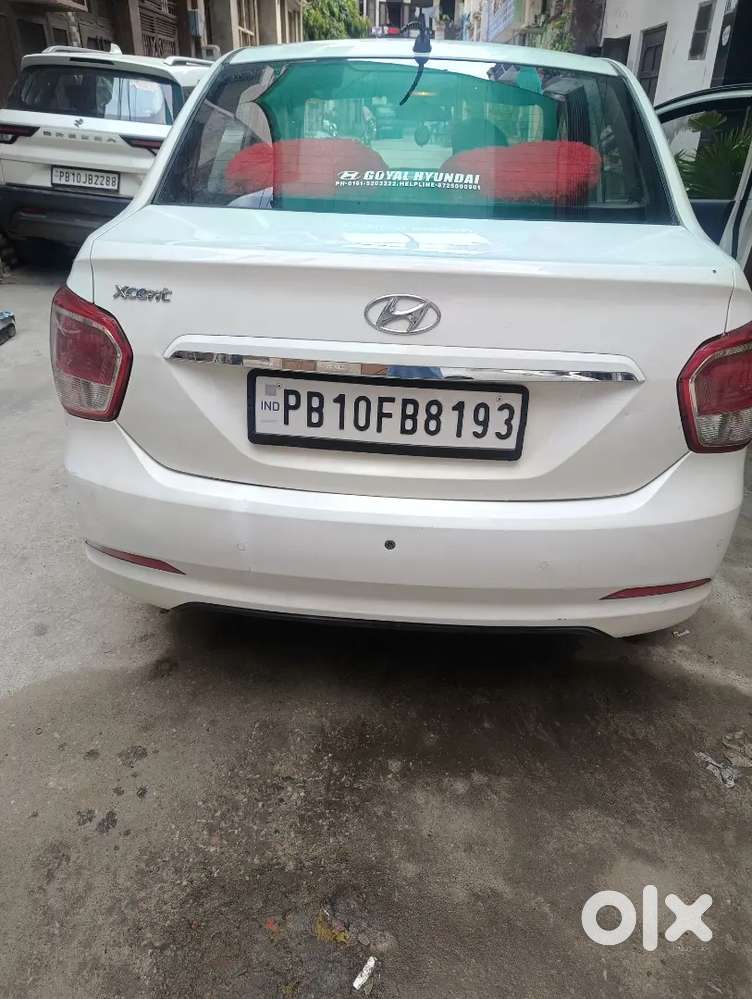 Hyundai Xcent 0215