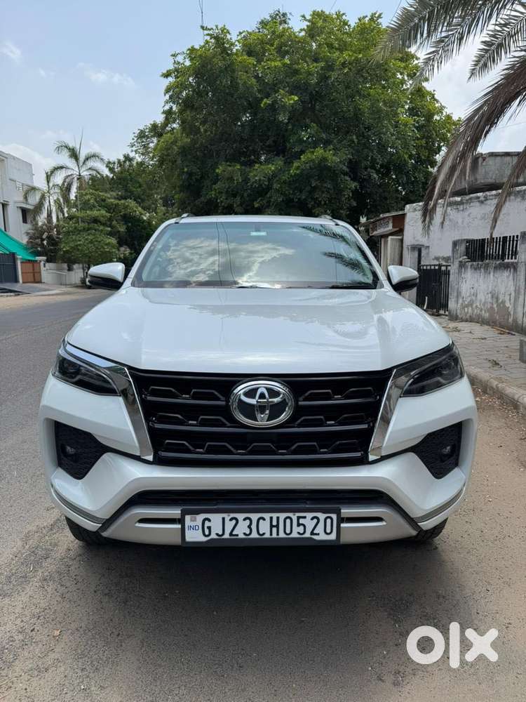 Toyota Fortuner 4x2 At 2.8 Diesel, 2024, Diesel