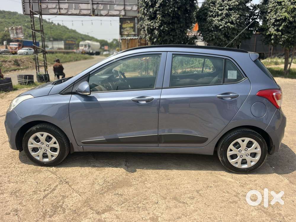 Hyundai Grand I10 Sportz, 2016, Petrol
