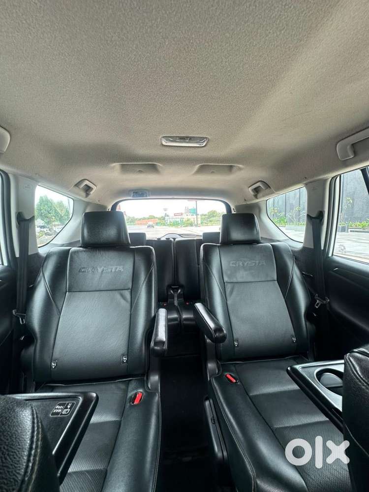 Toyota Innova Crysta Zx 2.4 Diesel 7 Seater, 2022, Diesel