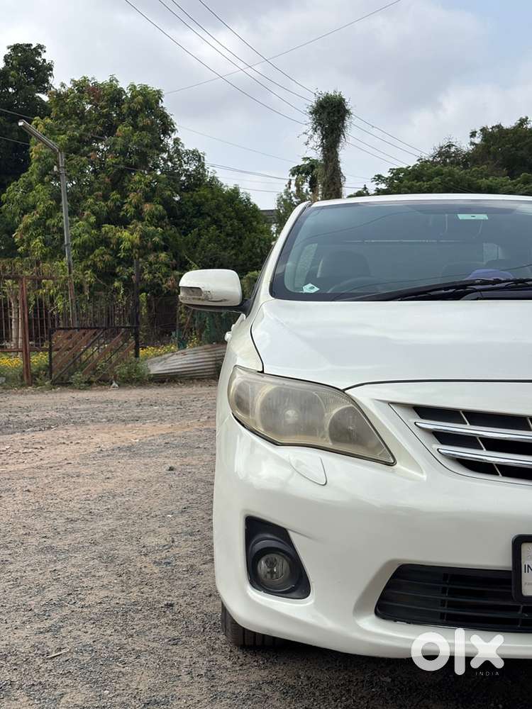 Toyota Corolla Altis 2012