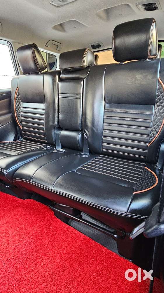 Toyota Innova Crysta [2020-ongoing] 2.4 Vx 8 Str, 2023, Diesel