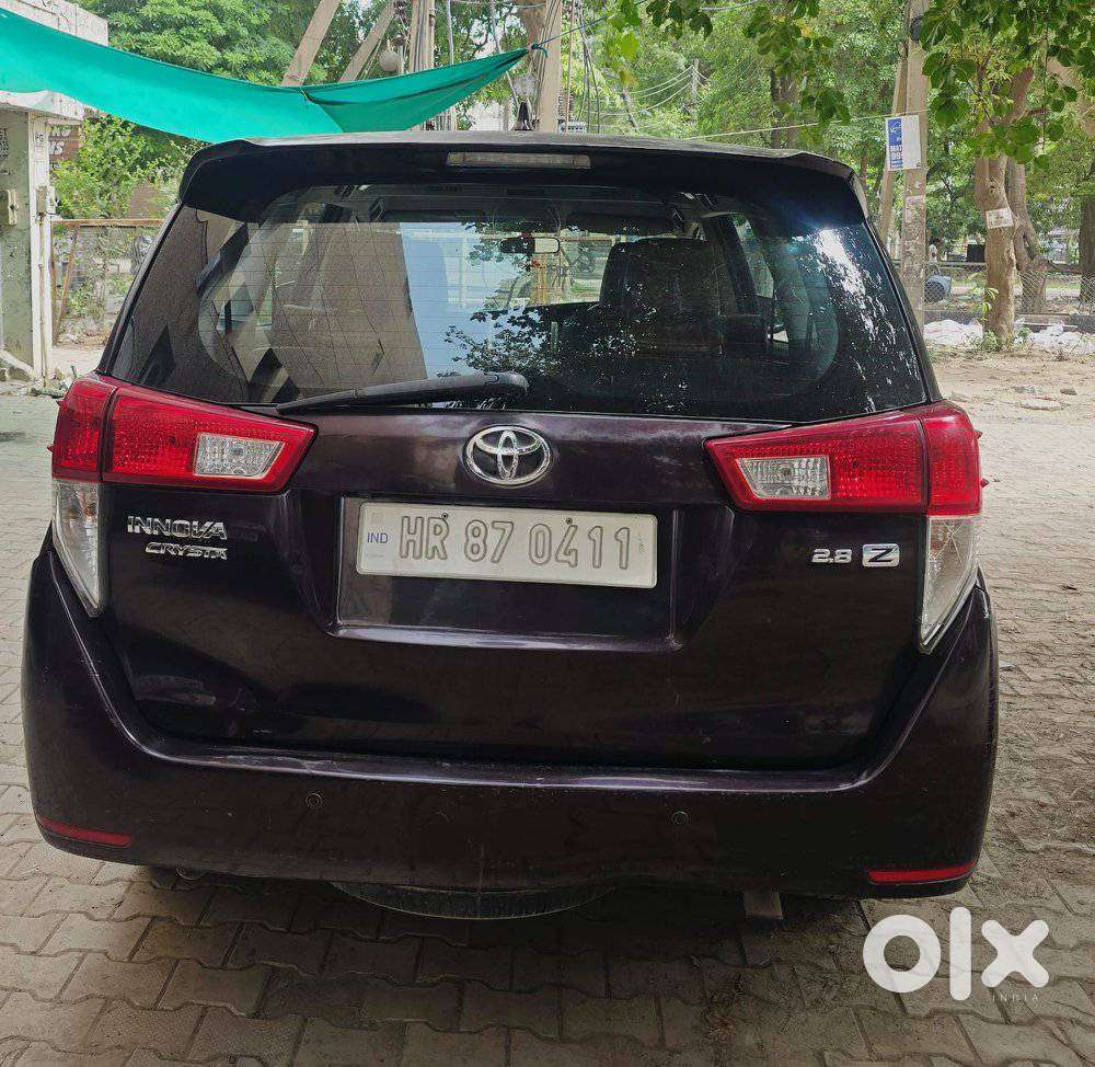 Toyota Innova Crysta 2.8z Automatic, 2017, Diesel