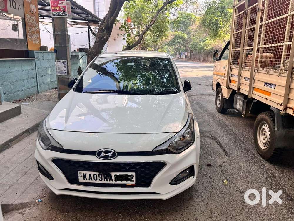 Hyundai I20 2020 Petrol Well Maintained Fully Loaded