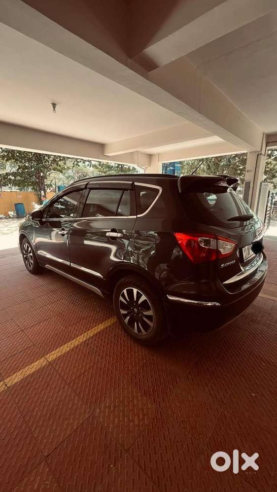 Maruti Suzuki S-cross 2022 Petrol Best Condition