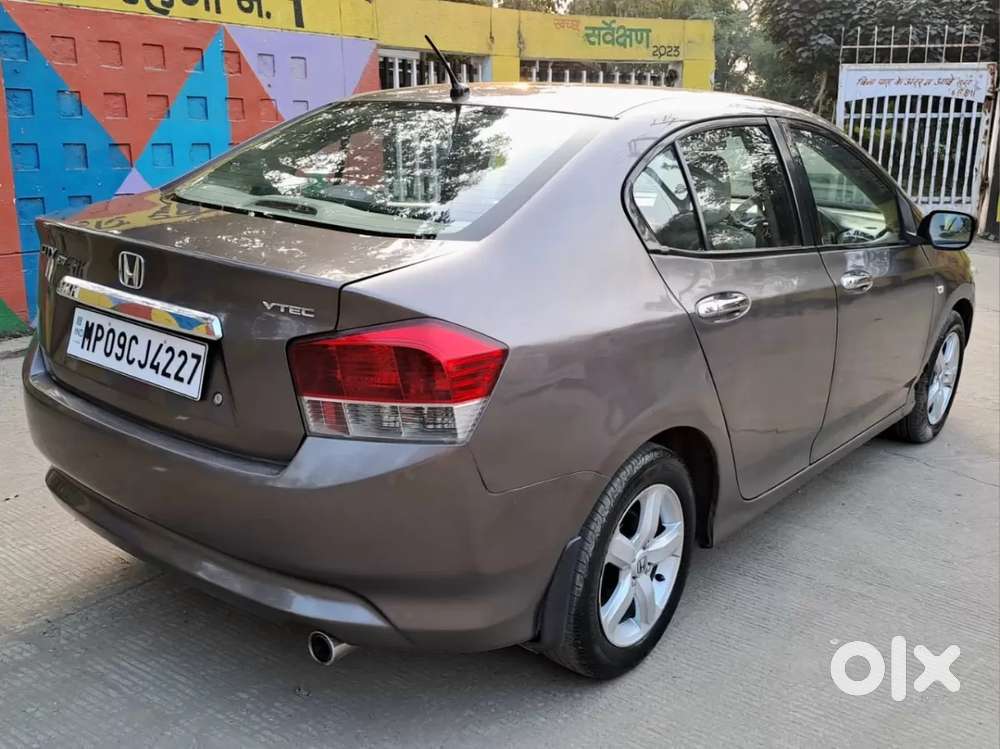 Honda City V At, 2011, Petrol