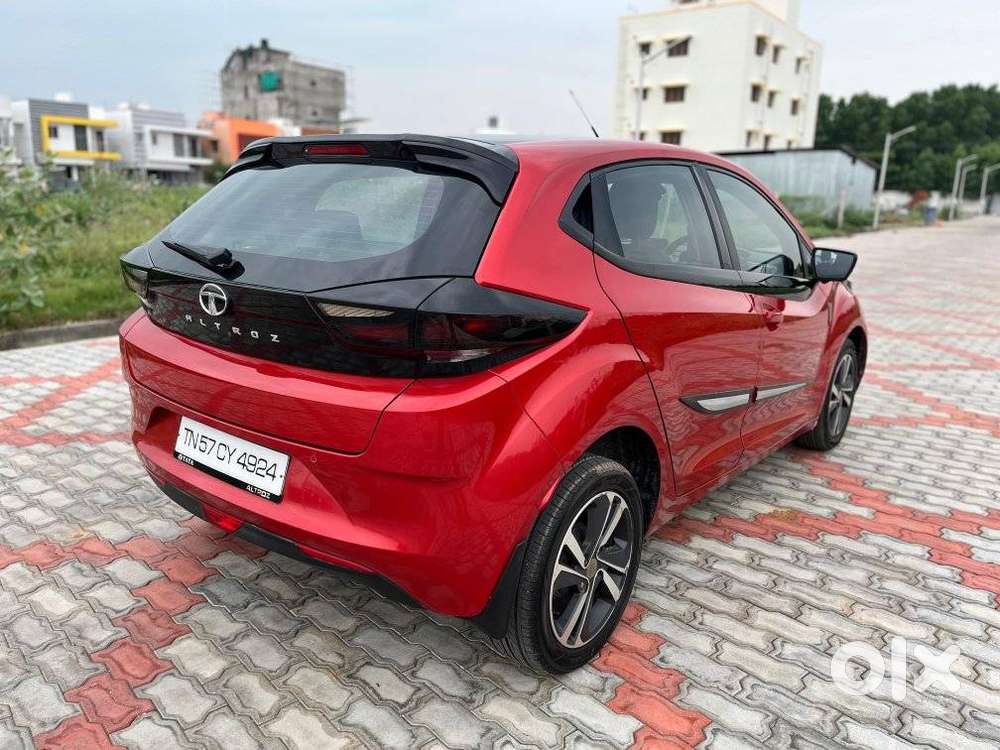 Tata Altroz, 2022, Petrol