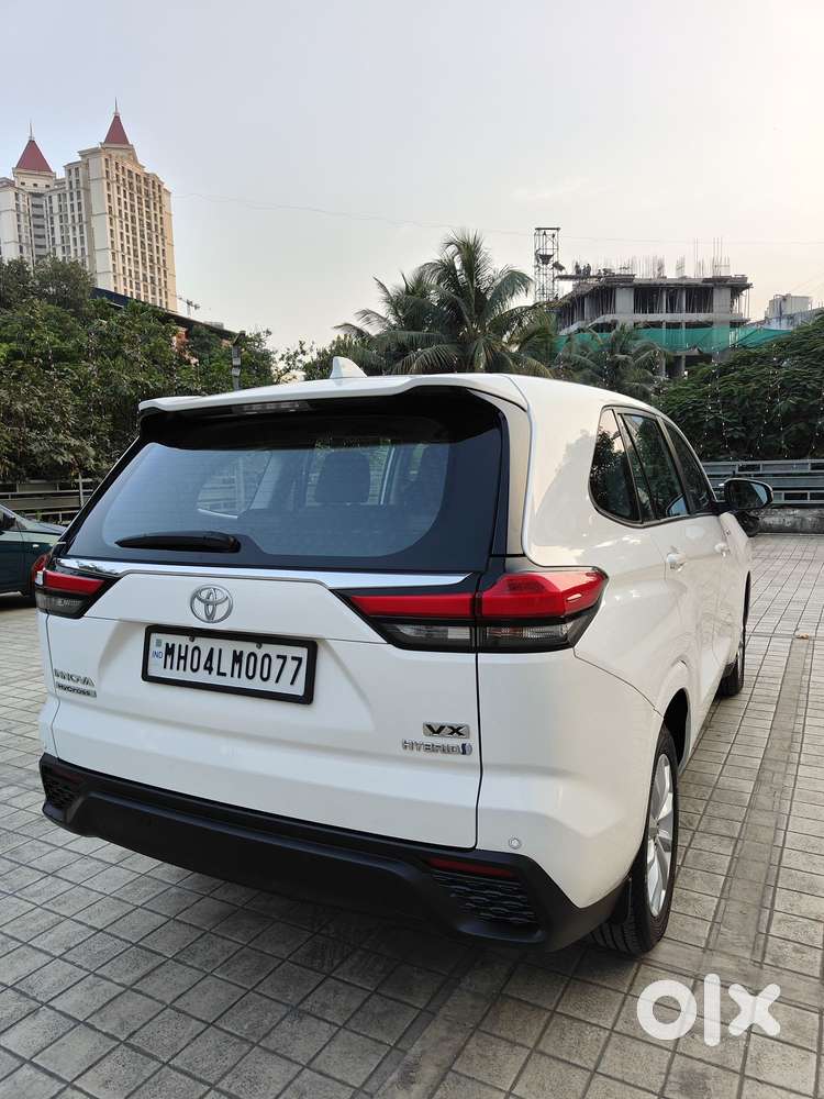 Toyota Innova Hycross 2.0 Vx Hybrid 8 Str, 2023, Petrol