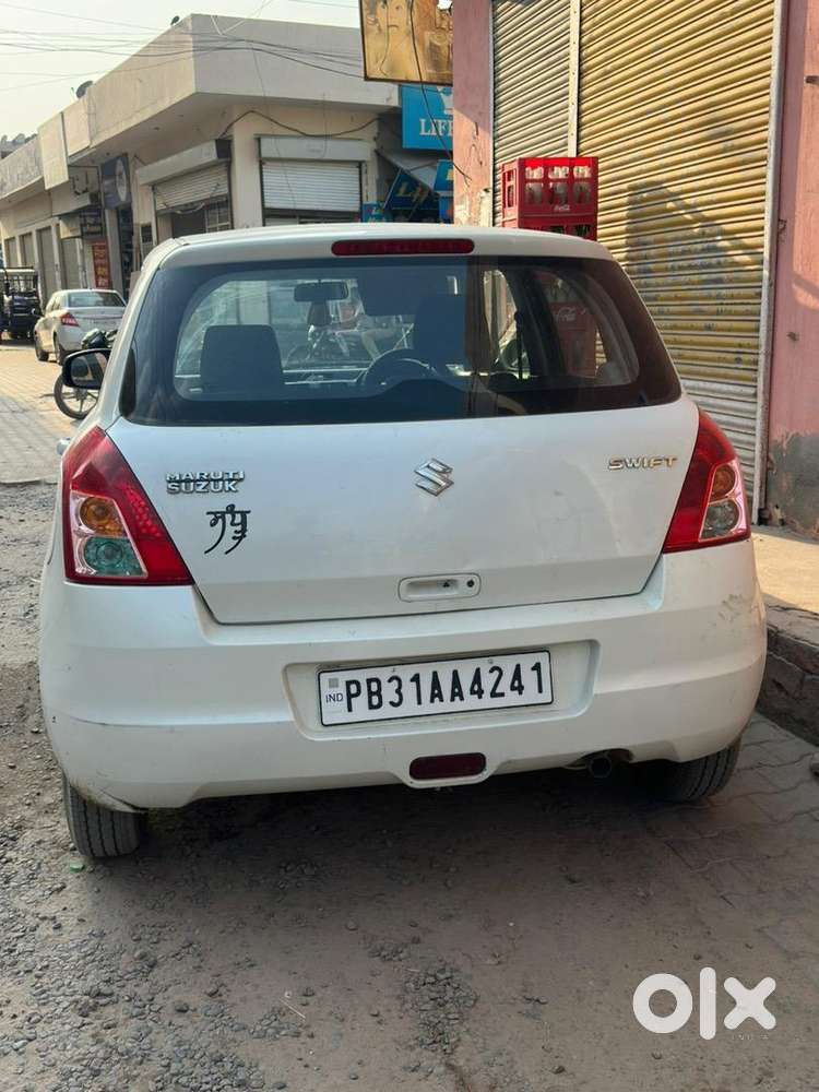 Maruti Suzuki Swift 2011 Petrol Good Condition