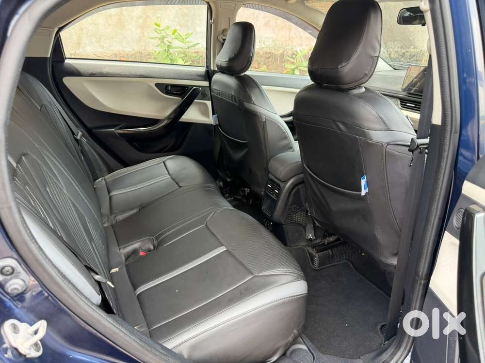 Tata Nexon 2025 Petrol Manual