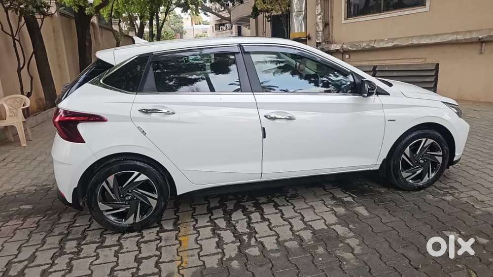 Hyundai I20 Asta (o) 1.2 Ivt, 2022, Petrol