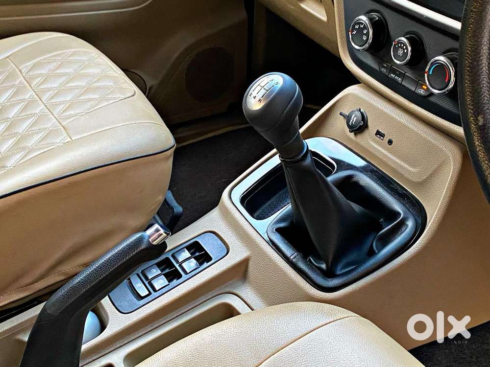 Mahindra Tuv 300 Mhawk100 T8, 2016, Diesel