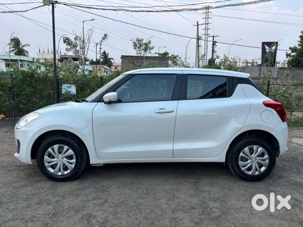 Maruti Suzuki Swift 2018 Amt Vxi, 2023, Petrol
