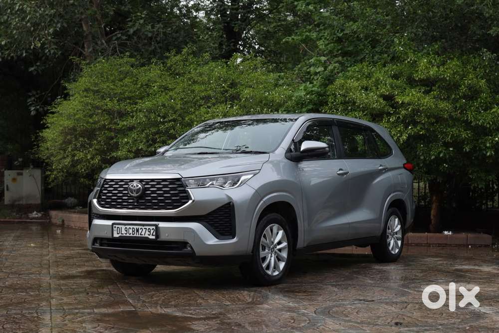 Toyota Innova Hycross 2.0 Vx (o) Hybrid 7 Str, 2026, Petrol