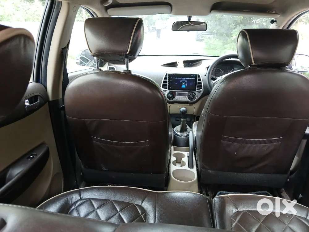 Hyundai I20 Spotz 2011 Car