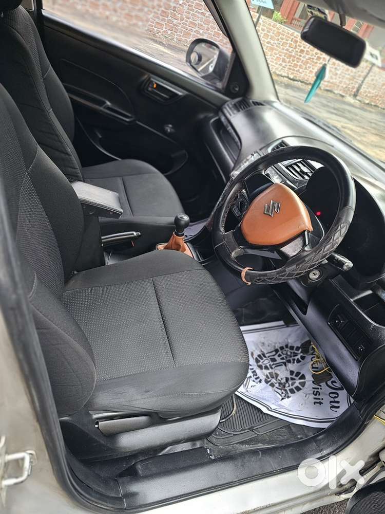 Maruti Suzuki Swift 2012 / Petrol + Cng - Well Maintained