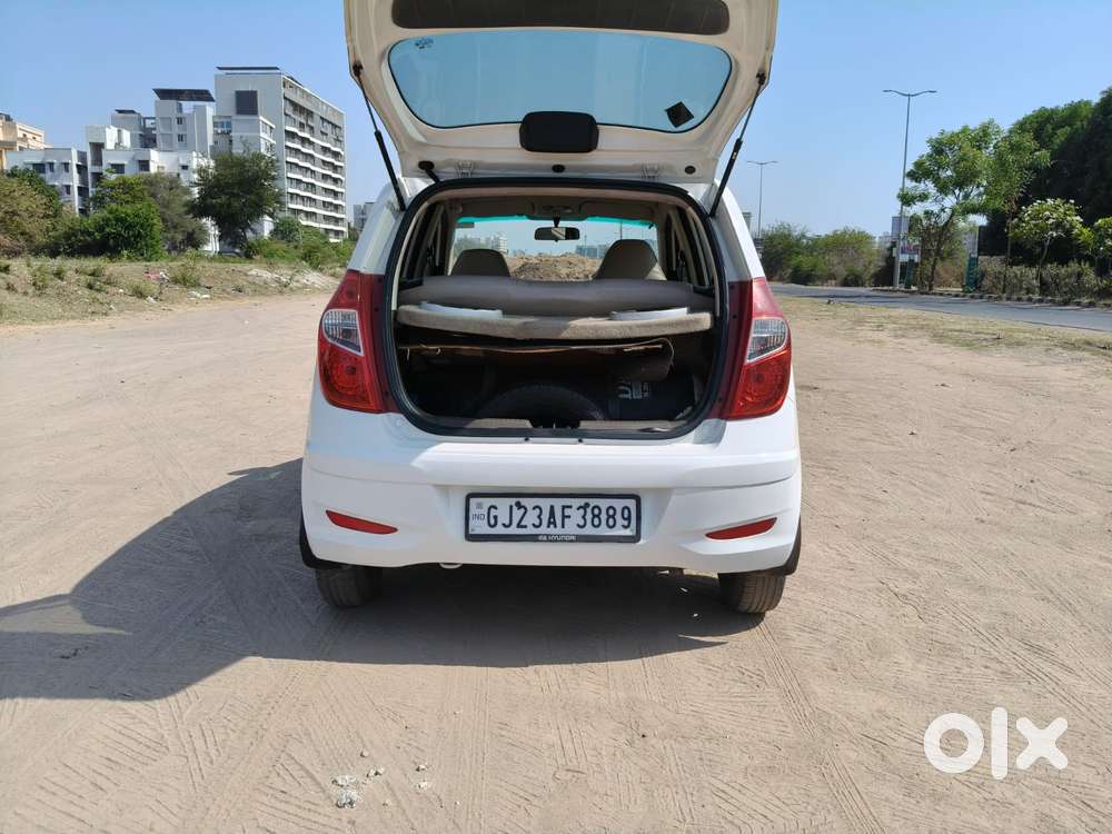 Hyundai I10 Magna 1.1l, 2013, Cng & Hybrids