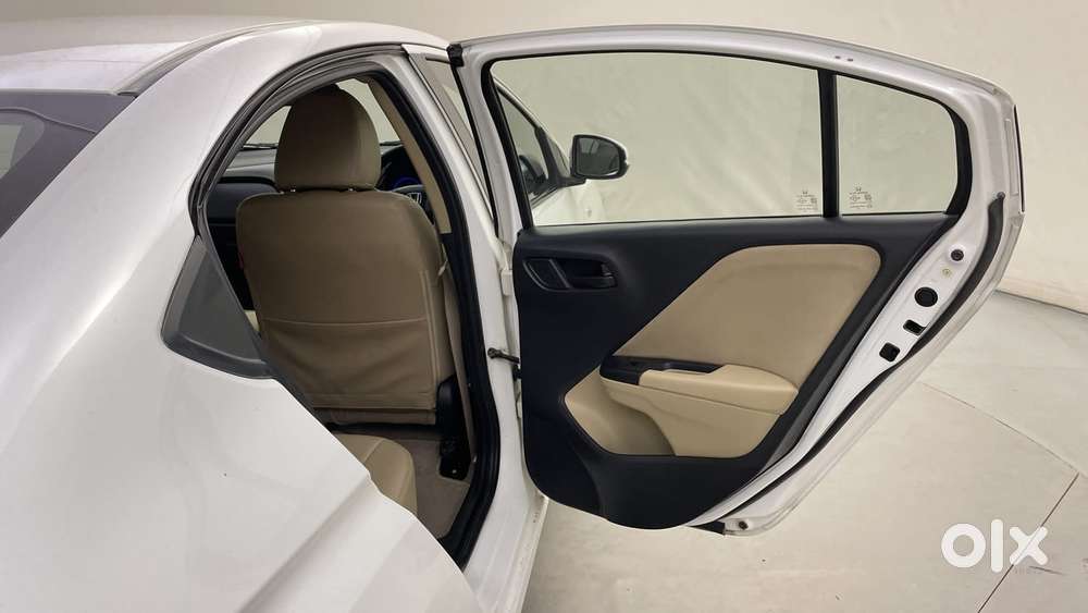 Honda City I-vtec Cvt Zx, 2015, Petrol