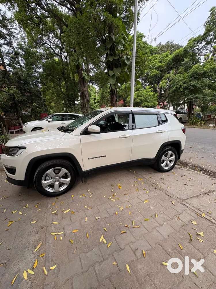 Doctor Driven Immaculate Under Warranty 41500 Kms  Company Record