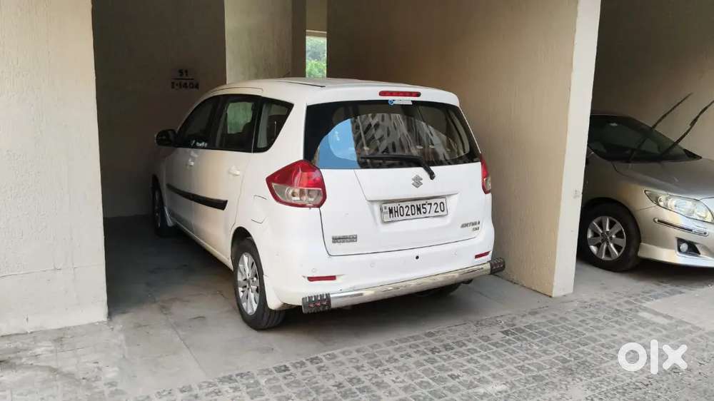 Maruti Suzuki Ertiga Zxi 2014 Variant