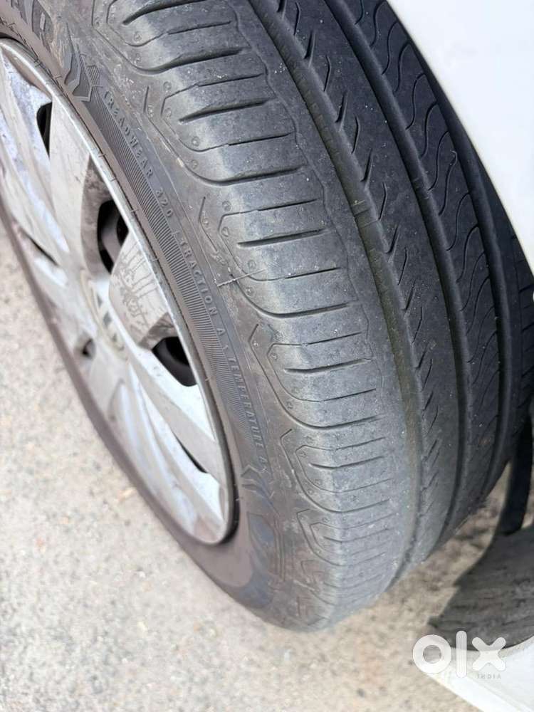 Neat Volkswagen Ameo . Brokers Please Excuse