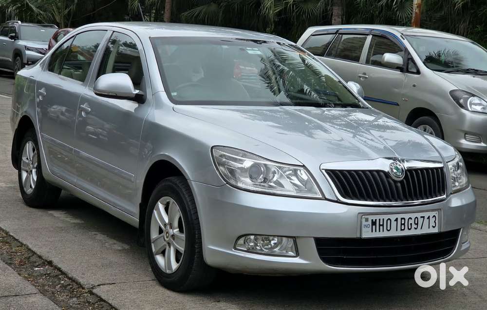 Skoda Laura Ambiente 2.0 Tdi Cr Manual, 2013, Diesel