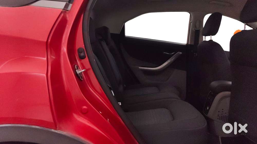 Tata Nexon 1.2 Revotron Xza Plus Dualtone, 2019, Petrol