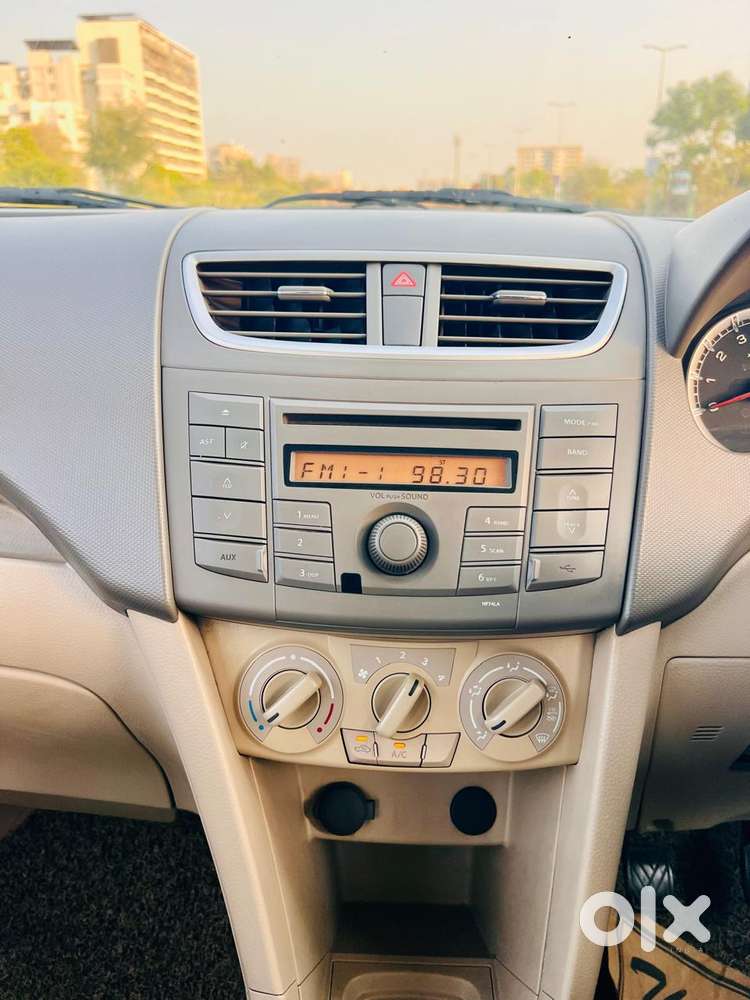 Maruti Suzuki Ertiga Vxi Abs, 2013, Petrol