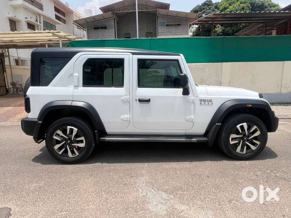 Mahindra Thar Roxx Ax7 L Diesel Mt 2wd, 2025, Diesel